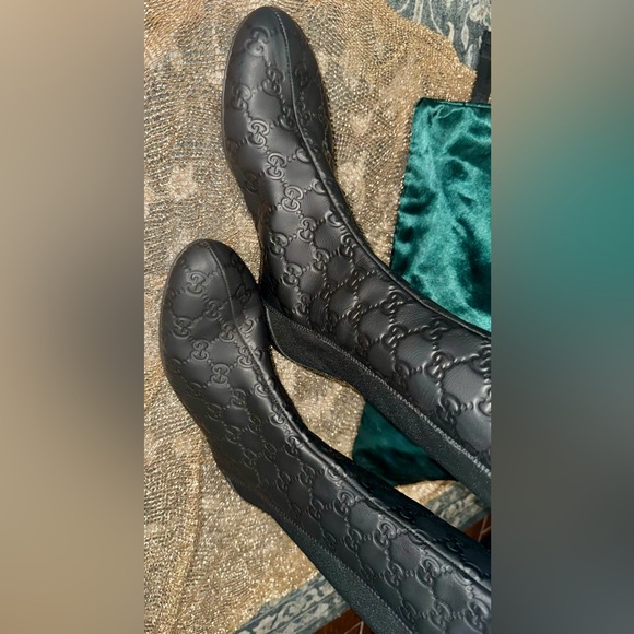 New* Gucci Everwhere GG black leather stretch boot! - Picture 4 of 9